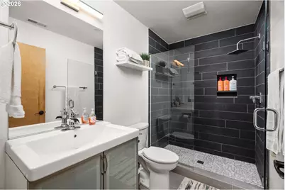 5047 SW View Point Ter #C, Portland, OR 97239 - Photo 28