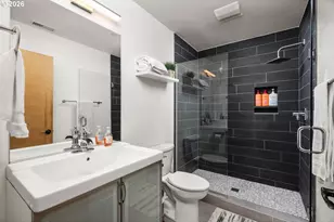 5047 SW View Point Terrace, Portland, OR 97239 - Photo 28