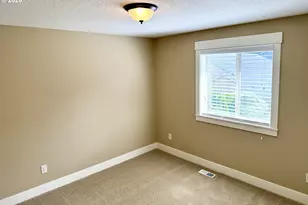 10505 NE 155th Ave, Vancouver, WA 98682 - Photo 16