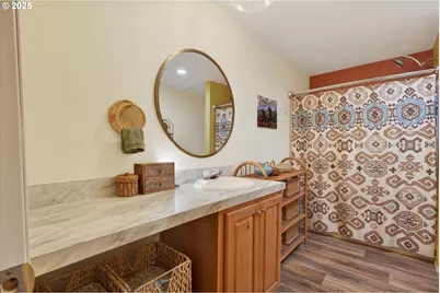 52604 E Sylvan Dr, Sandy, OR 97055 - Photo 22