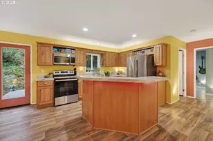 52604 E Sylvan Dr, Sandy, OR 97055 - Photo 10