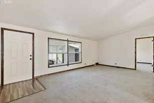 231 Owyhee Ln, Roseburg, OR 97471 - Photo 10