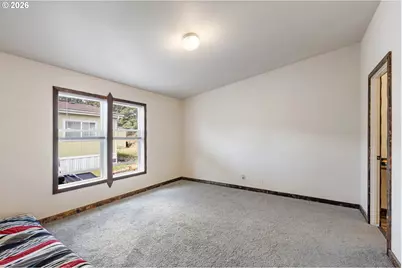 231 Owyhee Ln, Roseburg, OR 97471 - Photo 22
