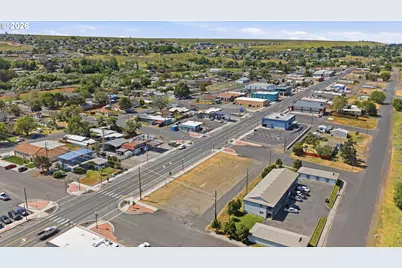 1101 6th St, Umatilla, OR 97882 - Photo 4