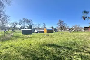 1107 Jasper St, Cove, OR 97824 - Photo 6