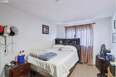 800 SE Greenway Dr, Gresham, OR 97080 - Photo 24