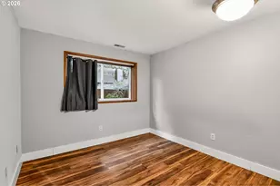 646 SW 11th St, Newport, OR 97365 - Photo 14