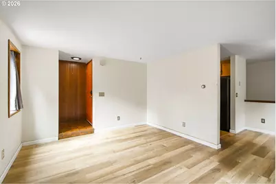 646 SW 11th St #3, Newport, OR 97365 - Photo 6