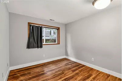 646 SW 11th St #3, Newport, OR 97365 - Photo 14
