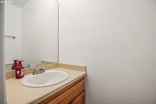 16916 SW Whitley Way, Beaverton, OR 97006 - Photo 16