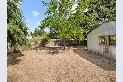 9801 SE Pardee St, Portland, OR 97266 - Photo 34