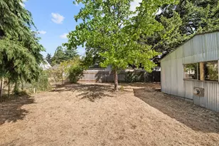 9801 SE Pardee St, Portland, OR 97266 - Photo 34