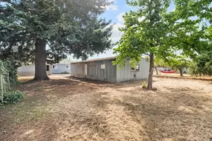 9801 SE Pardee St, Portland, OR 97266 - Photo 32