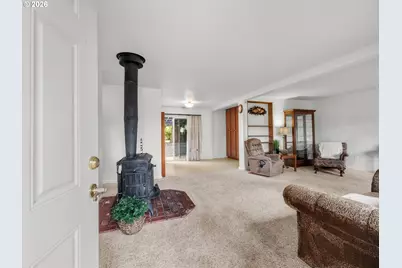 9801 SE Pardee St, Portland, OR 97266 - Photo 6