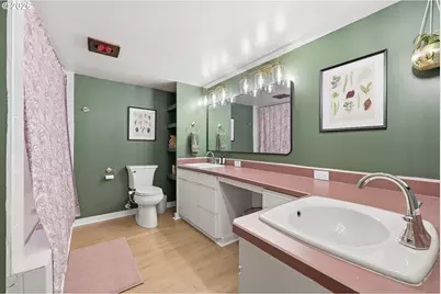 100 NW Pittock Ave, Portland, OR 97210 - Photo 30