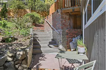 100 NW Pittock Ave, Portland, OR 97210 - Photo 42