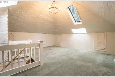100 NW Pittock Ave, Portland, OR 97210 - Photo 24