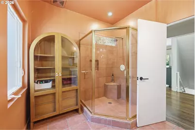 100 NW Pittock Ave, Portland, OR 97210 - Photo 8