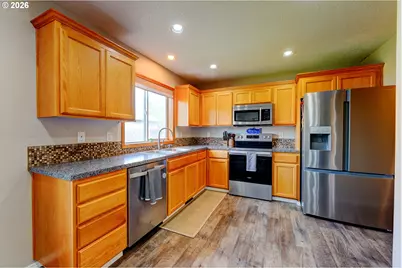 51685 SE 2nd St, Scappoose, OR 97056 - Photo 10