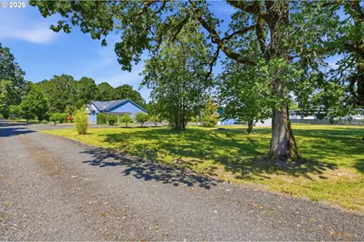 23420 NE Hyland Dr, Newberg, OR 97132 - Photo 38