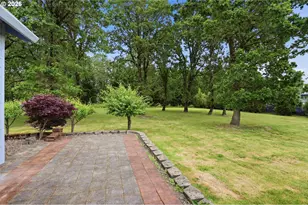 23420 NE Hyland Dr, Newberg, OR 97132 - Photo 26