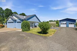 23420 NE Hyland Dr, Newberg, OR 97132 - Photo 2