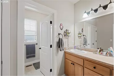 1070 Prairie Meadows Ave, Junction City, OR 97448 - Photo 18