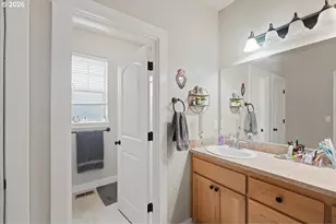1070 Prairie Meadows Ave, Junction City, OR 97448 - Photo 18