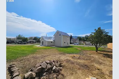 867 S 3rd St, Union, OR 97883 - Photo 4
