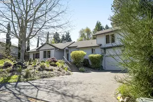 17295 Hanneman Ct, Gladstone, OR 97027 - Photo 1