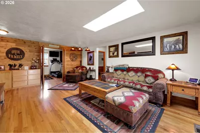 37410 Hills Creek Rd, Springfield, OR 97478 - Photo 8