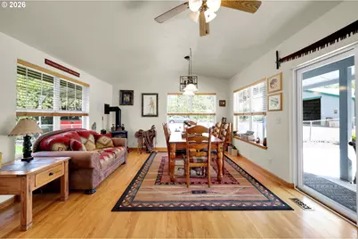 37410 Hills Creek Rd, Springfield, OR 97478 - Photo 4