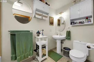 37410 Hills Creek Rd, Springfield, OR 97478 - Photo 14