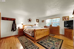 37410 Hills Creek Rd, Springfield, OR 97478 - Photo 12