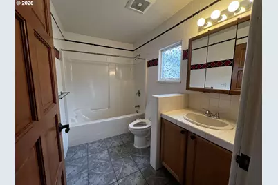 2611 NW Upshur St #207, Portland, OR 97210 - Photo 16