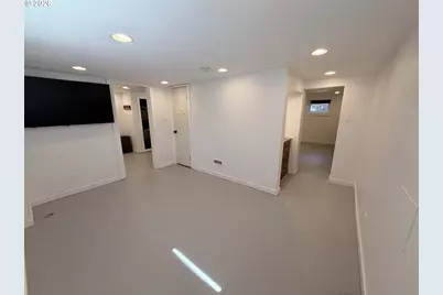 505 SE 73rd Ave, Portland, OR 97215 - Photo 12