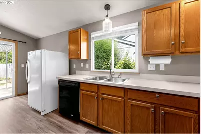 17308 SE 18th St, Vancouver, WA 98683 - Photo 10