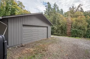 15981 S Neibur Rd, Oregon City, OR 97045 - Photo 8