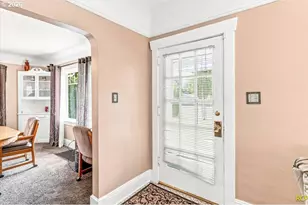 15325 SE Stark St, Portland, OR 97233 - Photo 10