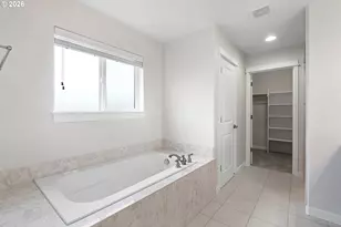 12818 SE Meadehill Ave, Happy Valley, OR 97086 - Photo 34