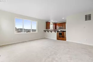 12818 SE Meadehill Ave, Happy Valley, OR 97086 - Photo 8