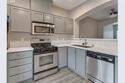 15416 SW Mallard Dr #104, Beaverton, OR 97007 - Photo 14