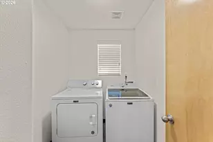 745 N Madison St, Lafayette, OR 97127 - Photo 10