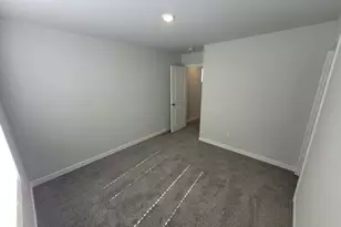 745 NE 13th St, Battle Ground, WA 98604 - Photo 2