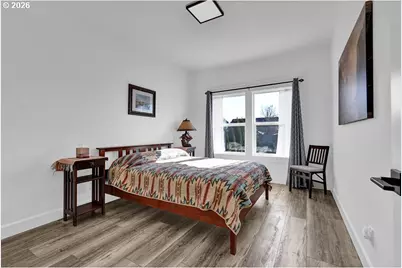 928 SW Coral St, Junction City, OR 97448 - Photo 16