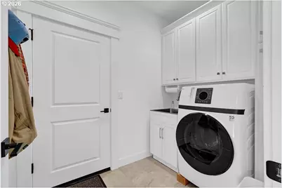 928 SW Coral St, Junction City, OR 97448 - Photo 20