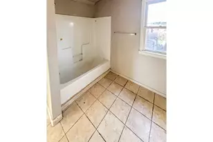 413 NE Nash St, Roseburg, OR 97470 - Photo 12