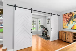 4674 SW Flower Pl, Portland, OR 97221 - Photo 22