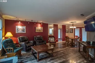 1006 Woodwillow Dr, Roseburg, OR 97471 - Photo 8