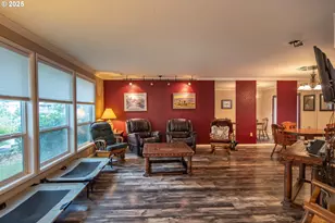 1006 Woodwillow Dr, Roseburg, OR 97471 - Photo 6